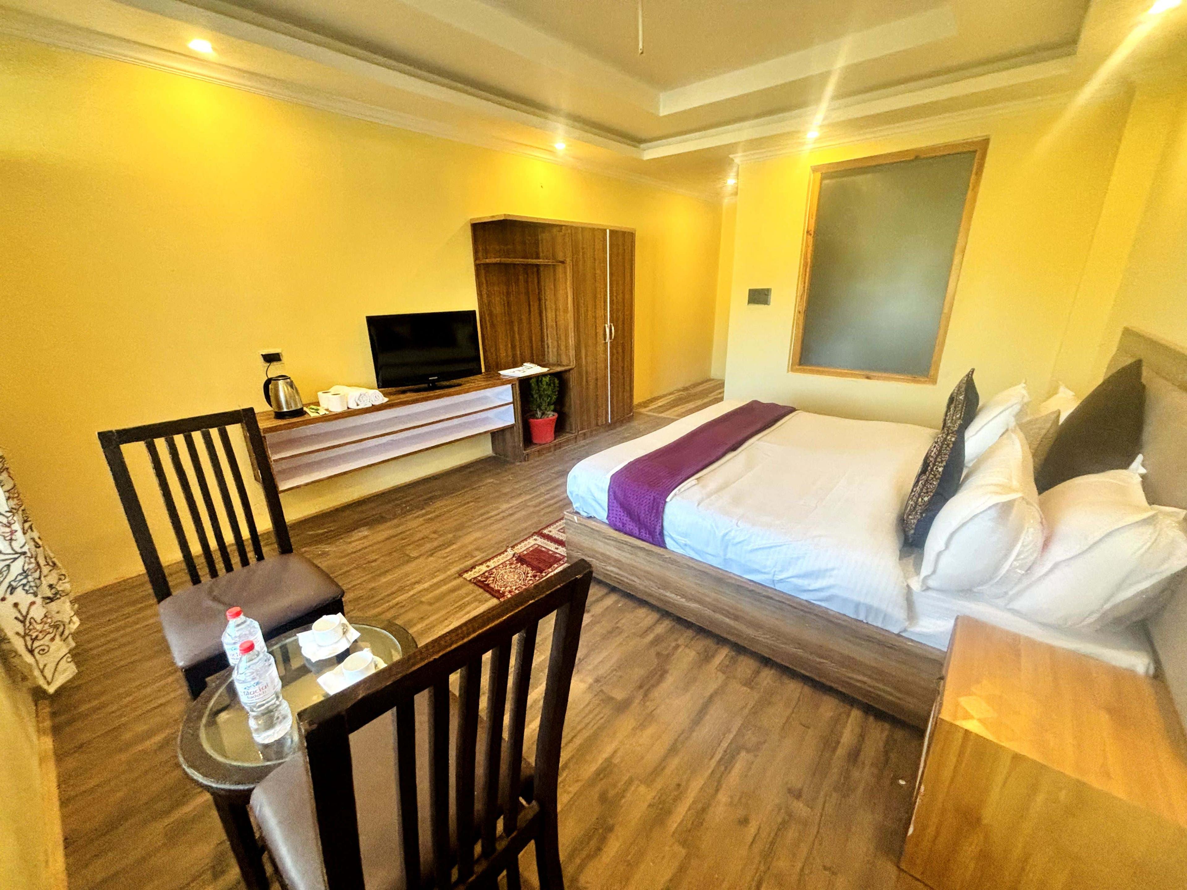 Premium Hotel Room - View 21