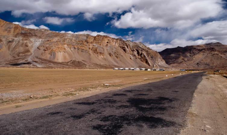 LEH-MANALI ROad: Pang, Sarchu, Jispa image