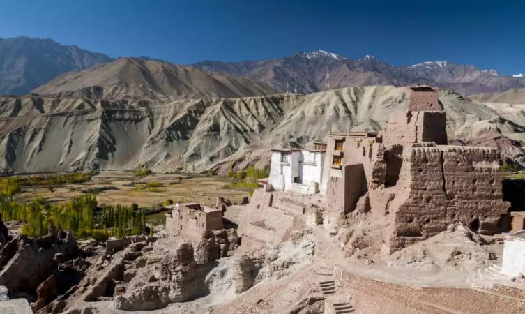 Basgo Monastery image