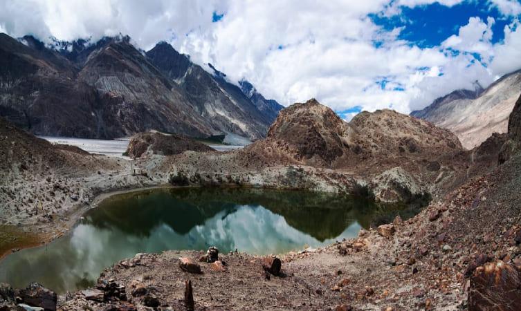 Yarab TSO Lake image